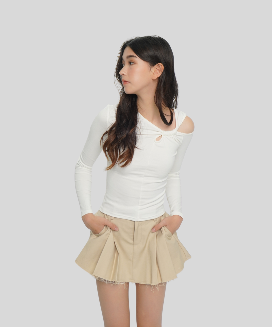 Side Twist Off-Shoulder Long Sleeve