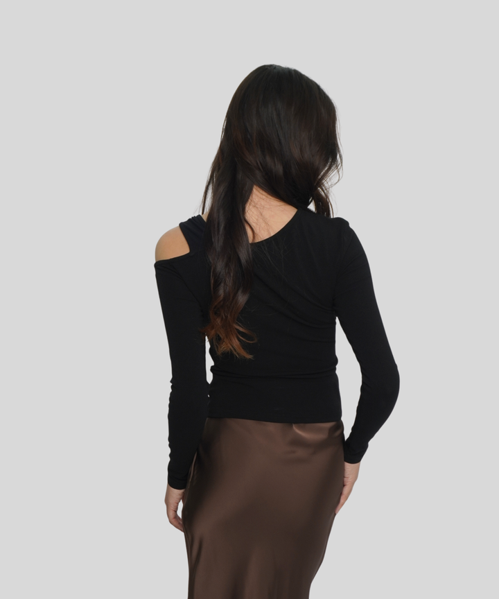 Side Twist Off-Shoulder Long Sleeve