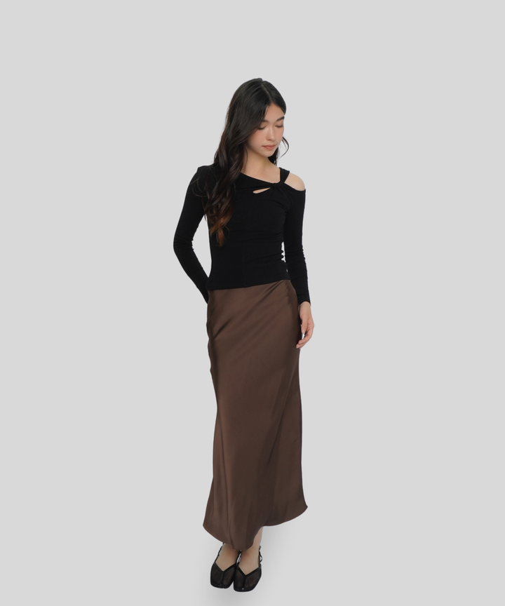 Side Twist Off-Shoulder Long Sleeve