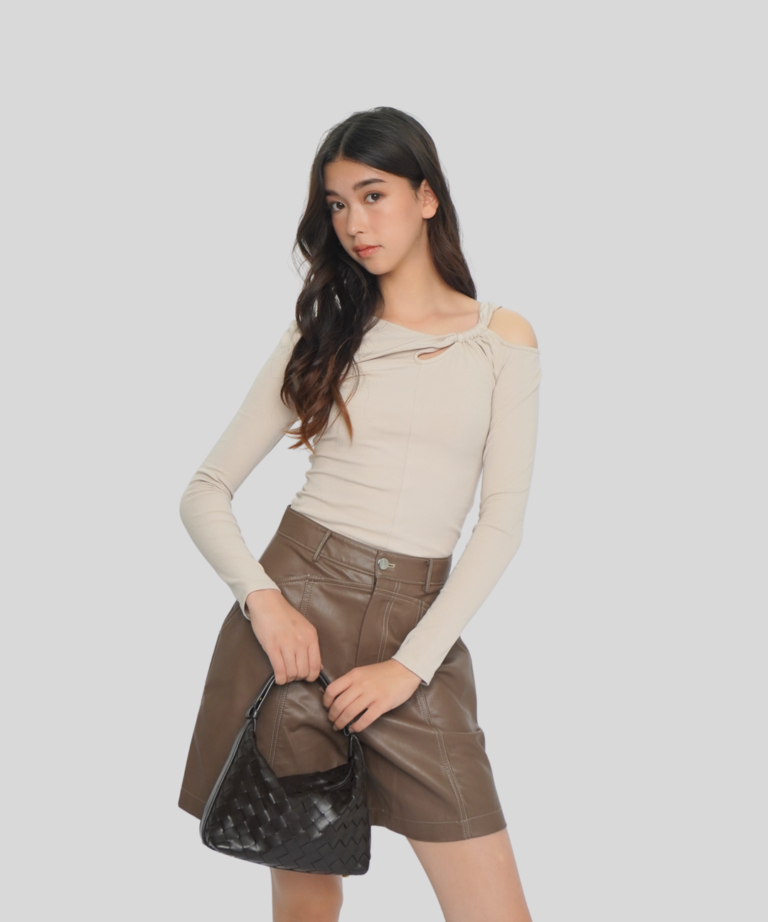 Side Twist Off-Shoulder Long Sleeve