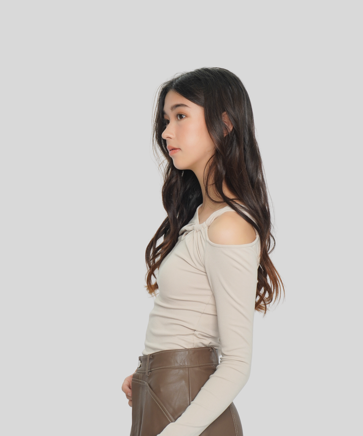 Side Twist Off-Shoulder Long Sleeve